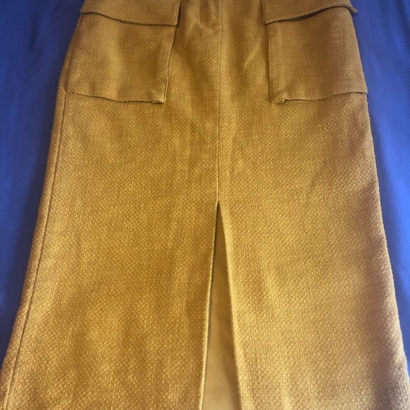 Chico's Dresses & Skirts - Gold Black Label Chico’s pencil skirt